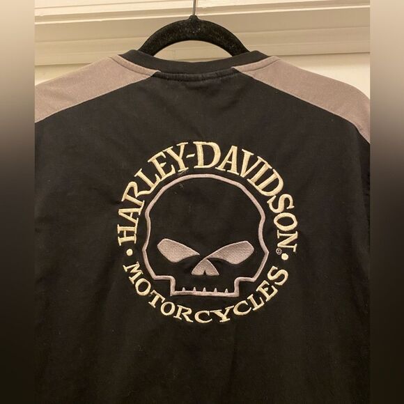 Harley Davidson Henley Shirt Mens Medium Charlotte NC Black Skull Logo biker - Picture 3 of 9